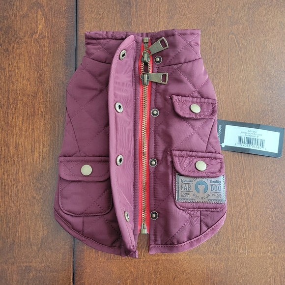 NEW | Fabdog | Dog Barn Coat | Pet Jacket | Burgundy Quilted Barncoat | 8" | XS - Picture 9 of 12